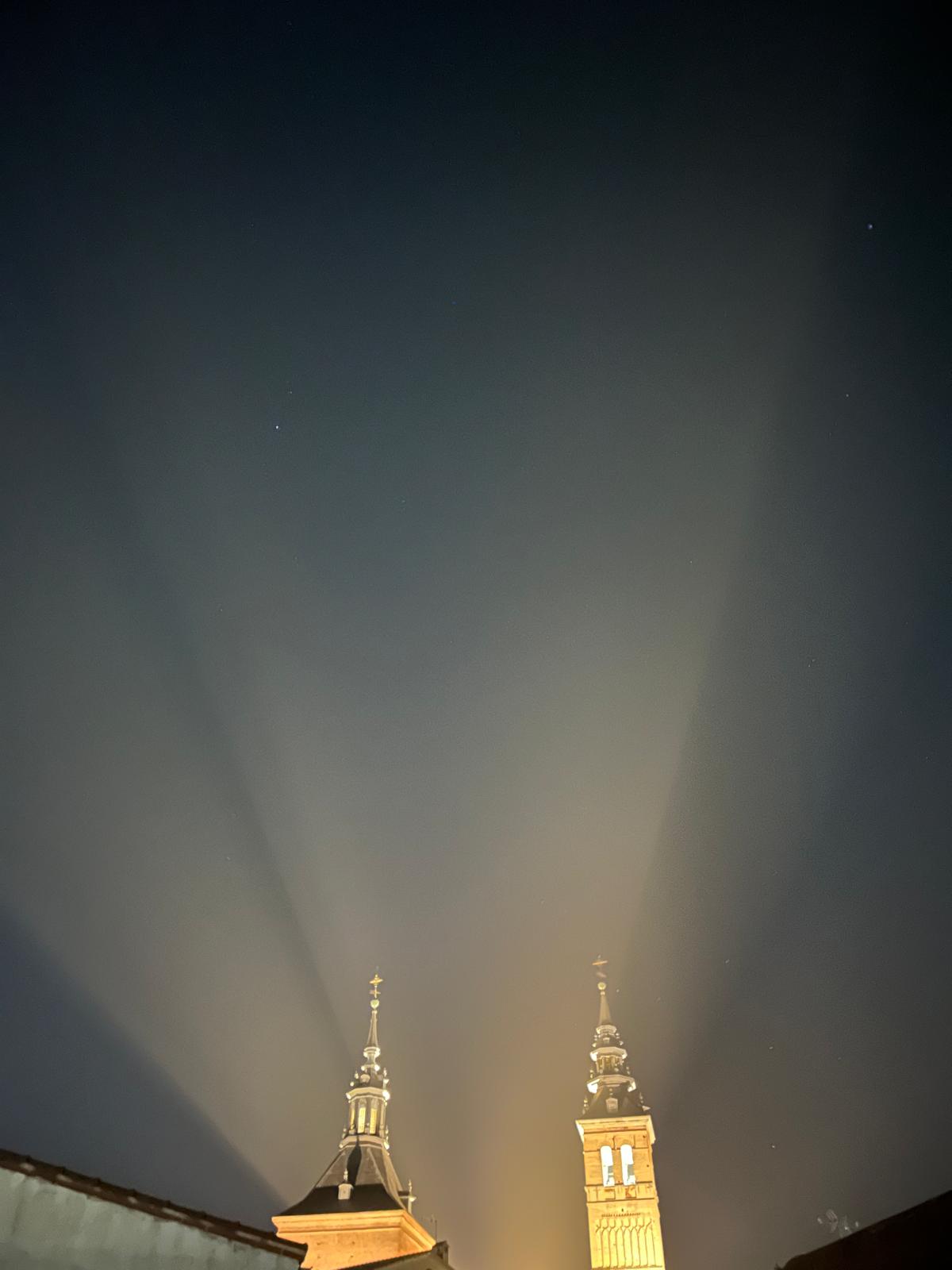 Las luces de Navalcarnero vuelven a contaminar el cielo castellano